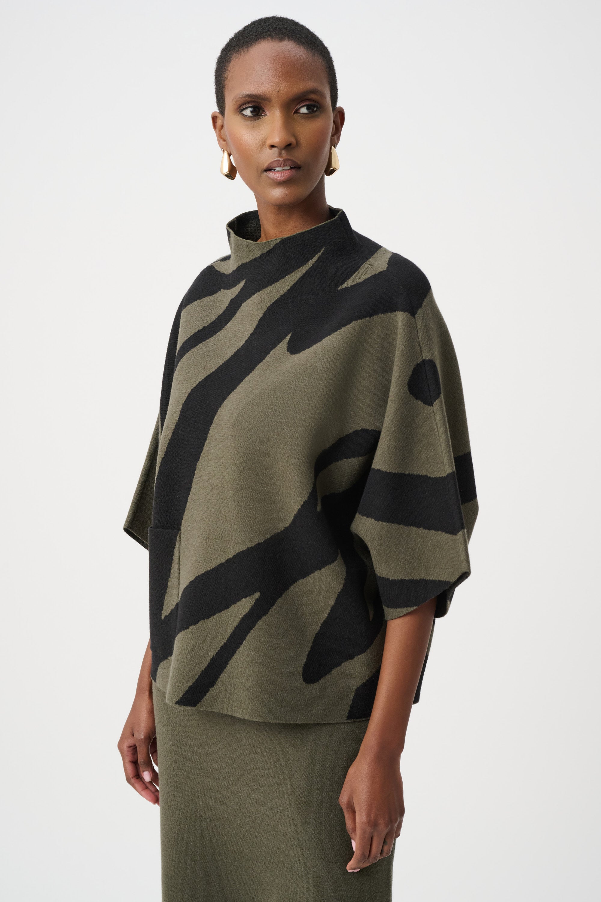 JOSEPH RIBKOFF ABSTRACT JACQUARD FUNNEL-NECK BOXY SWEATER